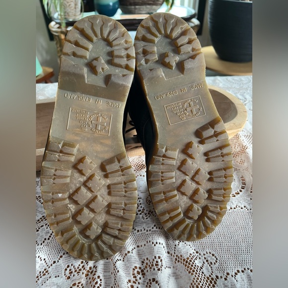 DOC MARTENS Vintage MIE black leather chunky platform sole lace-up combat boots - Picture 9 of 11